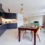Rent 1 bedroom apartment of 72 m² in Bruxelles