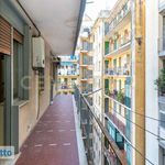 Affitto 5 camera appartamento di 125 m² in Catania