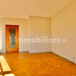 Affitto 2 camera appartamento di 72 m² in Vigliano Biellese