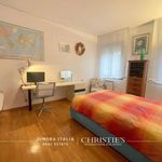 Affitto 5 camera appartamento di 180 m² in Venezia