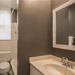 Rent 1 bedroom apartment of 850 m² in Bronxville