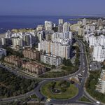 Rent 1 bedroom apartment of 70 m² in Portimão