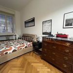 Affitto 4 camera appartamento di 117 m² in Milano