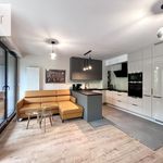 Wynajmij 3 sypialnię apartament z 68 m² w Kraków