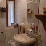 Rent 5 bedroom apartment of 135 m² in Adria