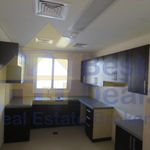 Rent 3 bedroom house of 19 m² in Naif