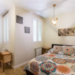 Rent 2 bedroom apartment of 72 m² in Madrid
