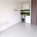 Rent 1 bedroom apartment of 18 m² in La Garde
