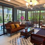 Rent 4 bedroom house of 250 m² in Thung Wat Don