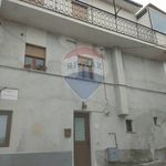 Affitto 1 camera appartamento di 30 m² in L'Aquila
