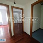 Rent 2 bedroom apartment of 49 m² in Milano