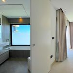Rent 4 bedroom house of 295 m² in Estepona