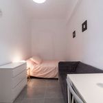 Rent a room of 85 m² in Chiva