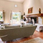 Rent 5 bedroom house of 280 m² in Azur