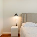 Rent 1 bedroom apartment of 62 m² in Porto