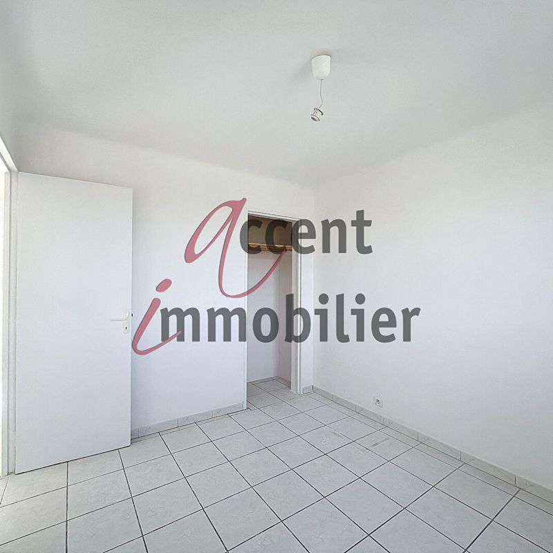 Appartement Saint Andiol 3 pièce(s) 55 m2 Verquières