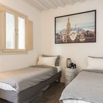 Rent 2 bedroom apartment of 109 m² in Florence