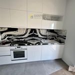 Rent 3 bedroom apartment of 145 m² in Glyfada