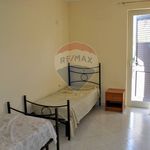 Rent 5 bedroom apartment of 230 m² in Santa Venerina