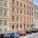Rent 2 bedroom apartment of 969 m² in Vienna