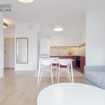 Wynajmij 2 sypialnię apartament z 33 m² w Wrocław