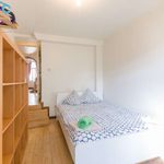 Huur 2 slaapkamer appartement van 85 m² in Berchem-Sainte-Agathe