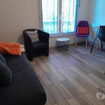 Rent 1 bedroom apartment of 23 m² in Talence