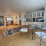 Rent 6 bedroom apartment in Truro