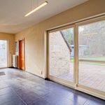 Rent 3 bedroom house of 565 m² in Bornem