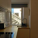 Rent 1 bedroom apartment of 38 m² in Lisbon