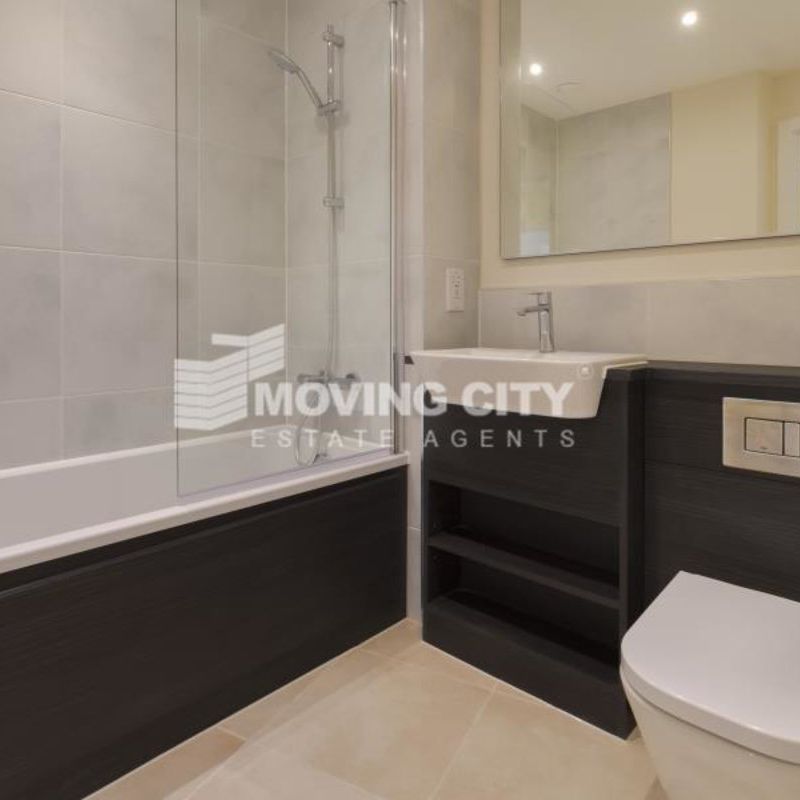 1 bedroom, 1 bathroom Apartment to rent in Admiralty Court, Ocean Drive, Gillingham, ME7 | Moving City Estate Agents Brompton