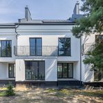 Rent 7 bedroom house of 257 m² in Warszawa
