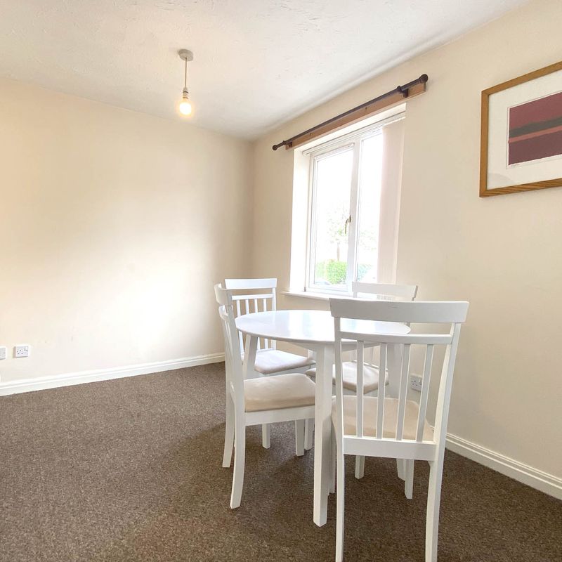 Ground floor apartment with off-street parking now available Drypool