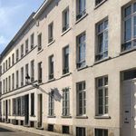 Appartement de 80 m² avec 2 chambre(s) en location à Bruxelles