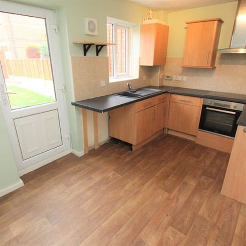 Terraced house to rent in Perryfields Close, Redditch B98 Oakenshaw