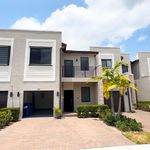 Rent 4 bedroom house of 178 m² in Miami