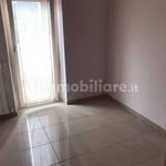 Affitto 3 camera appartamento di 70 m² in Cassino