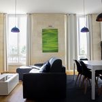 Appartement de 73 m² avec 2 chambre(s) en location à Bordeaux