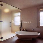 Rent 5 bedroom house of 565 m² in Carpi