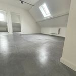 Rent 3 bedroom apartment of 120 m² in Comines-Warneton