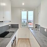Rent 3 bedroom apartment of 52 m² in Compiègne