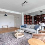 Rent 3 bedroom apartment of 104 m² in Paris
