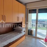 Affitto 3 camera appartamento di 120 m² in Gessate