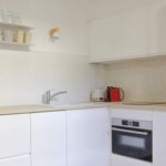 Rent 1 bedroom apartment of 27 m² in Bordeaux
