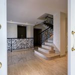 Rent 7 bedroom house of 736 m² in La Quinta