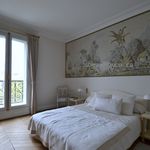 Appartement de 251 m² avec 3 chambre(s) en location à Paris