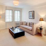 Rent 2 bedroom apartment of 67 m² in London