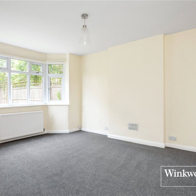 apartment for rent at Laurel Bank, Finchley Park, North Finchley, London, N12, England Whetstone