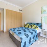 Rent 3 bedroom apartment of 206 m² in Dubai