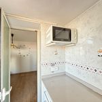 Rent 5 bedroom apartment of 43 m² in Santa Coloma de Gramenet